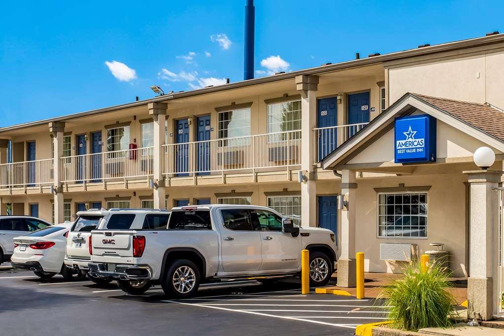 Americas Best Value Inn Bowling Green Exterior photo